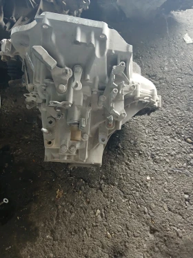 JVF7-1010290 скорости ръчни Honda FR-V 2.2 дизел , снимка 2