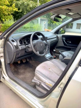 Renault Laguna Хечбек, снимка 6