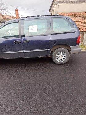 Обява за продажба на Chrysler Voyager ~2 600 лв. - изображение 2