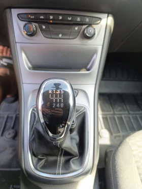 Opel Astra - 21500 лв. / 10992.78 € - 38499419 6