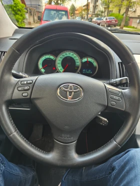 Toyota Corolla verso 2.2 D4D 136 | Mobile.bg � ����� ������ 6