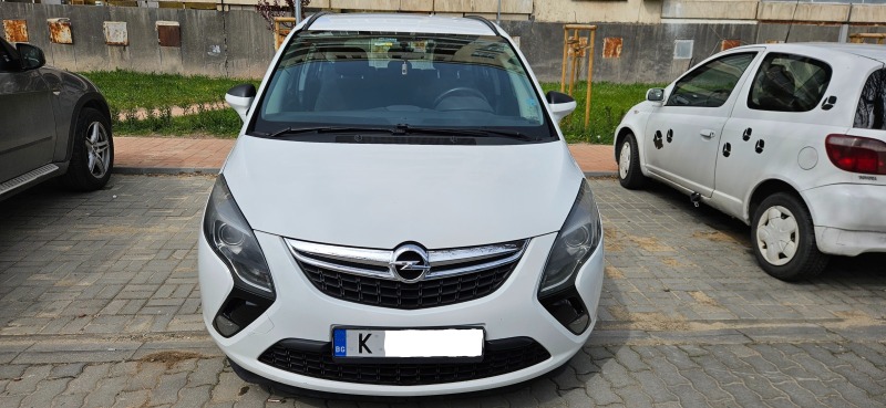 Opel Zafira Tourer 2.0, снимка 2 - Автомобили и джипове - 45159521