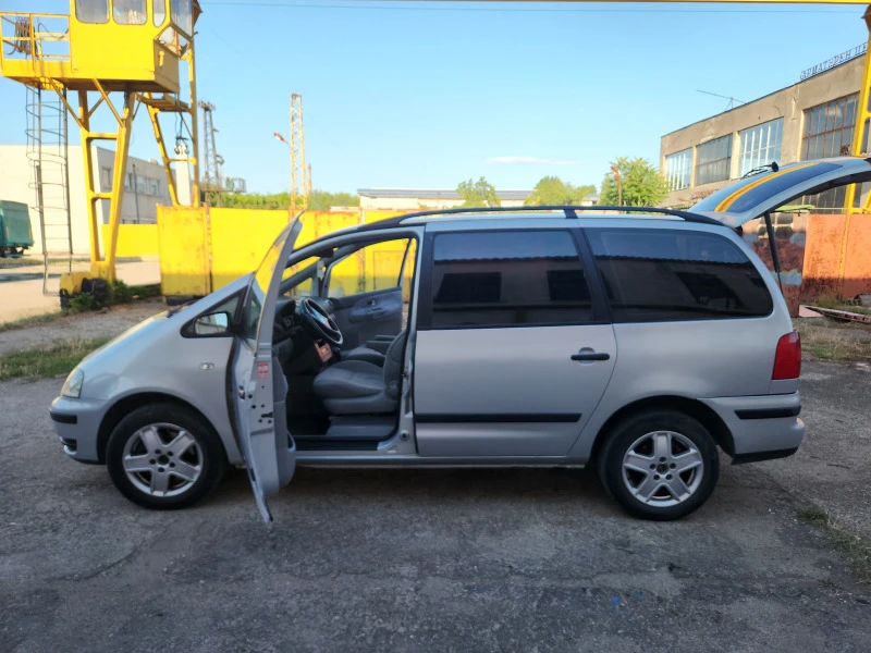 VW Sharan, снимка 13 - Автомобили и джипове - 47695849