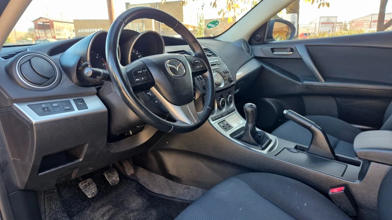 Mazda 3 2.2d Exclusive Line, снимка 13 - Автомобили и джипове - 47882728