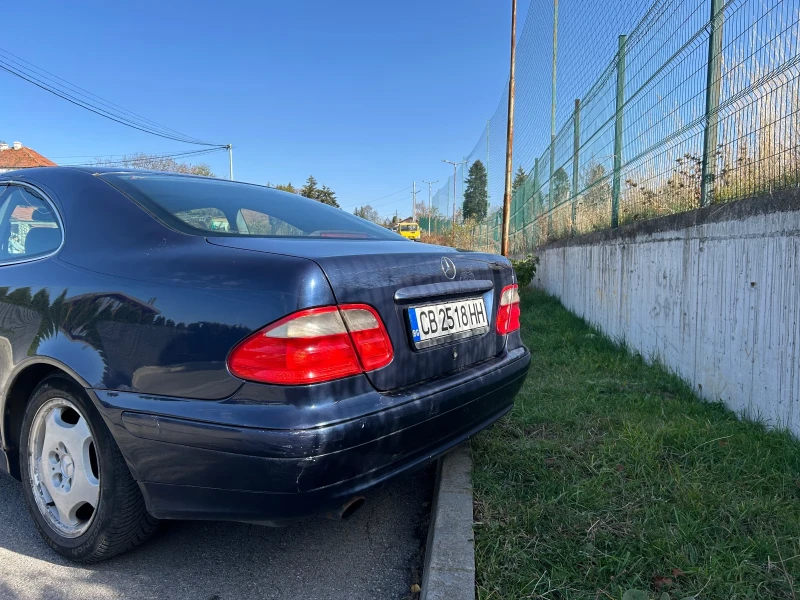 Mercedes-Benz CLK 230 Kompressor, снимка 3 - Автомобили и джипове - 48692959