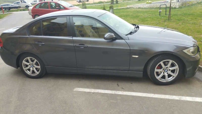 BMW 320, снимка 4 - Автомобили и джипове - 48849298