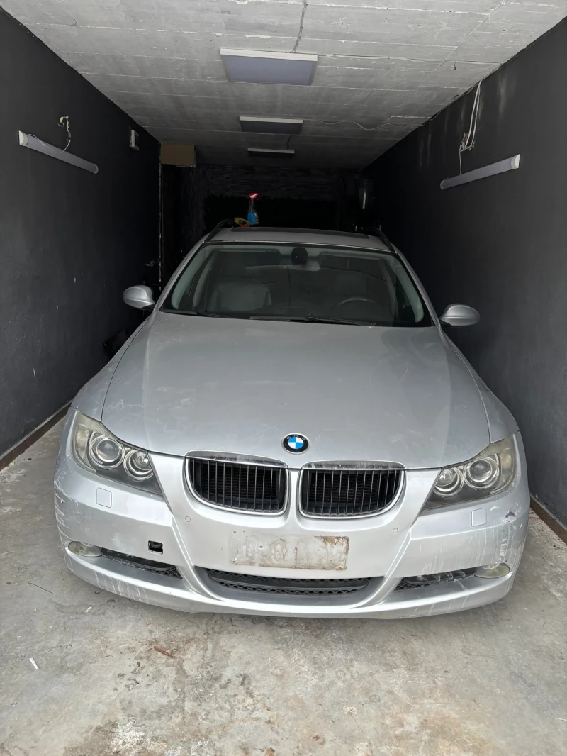 BMW 320, снимка 1 - Автомобили и джипове - 49304483