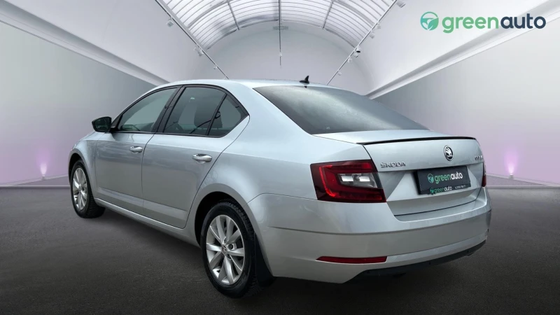 Skoda Octavia 1.5 TSi DSG Style, Месечна вноска от 520 лв., снимка 2 - Автомобили и джипове - 49485264