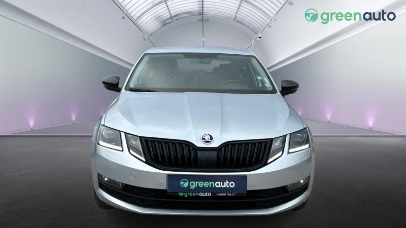 Skoda Octavia 1.5 TSi DSG Style, Месечна вноска от 520 лв., снимка 5 - Автомобили и джипове - 49485264