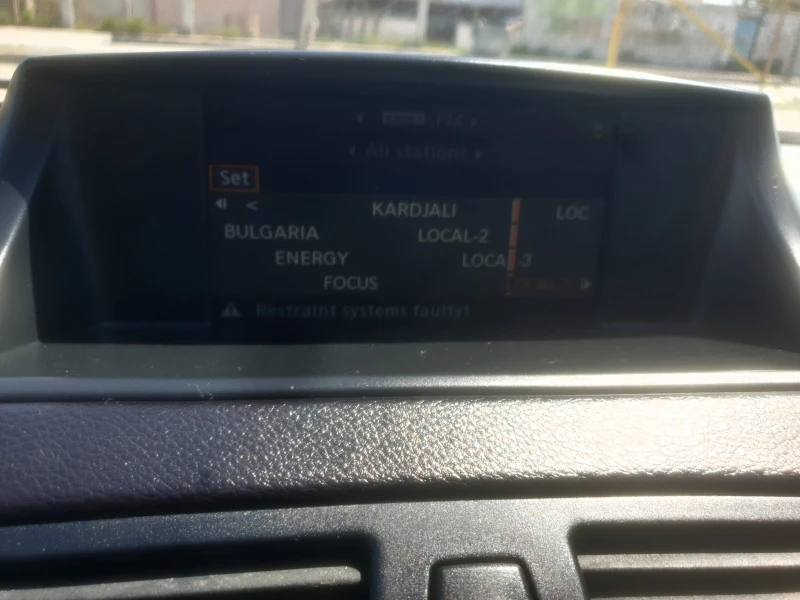 BMW 120 D AUTOMAT NAVI, снимка 9 - Автомобили и джипове - 50037711