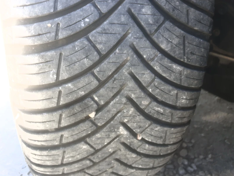 BMW 120 D AUTOMAT NAVI, снимка 17 - Автомобили и джипове - 50037711