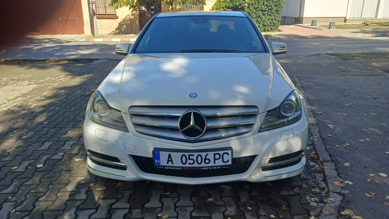 Mercedes-Benz C 200 1.8i  184 к.с Car-Play Android Auto