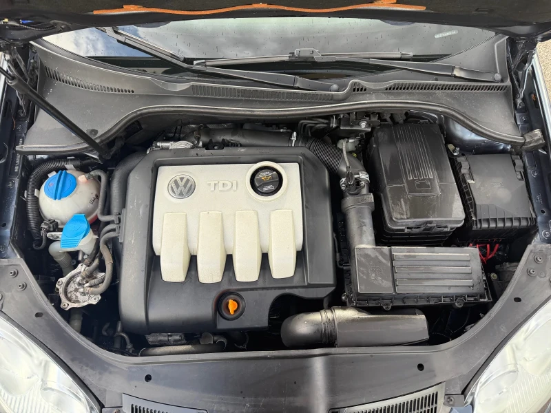 VW Golf 1.9TDI 6ск. 105ps, снимка 16 - Автомобили и джипове - 52490377