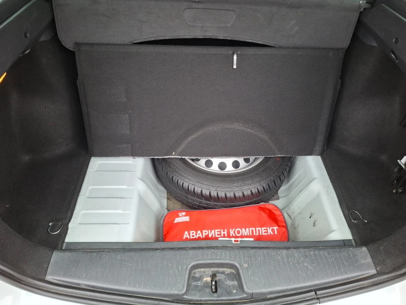 Dacia Logan MCV, снимка 6 - Автомобили и джипове - 52990750