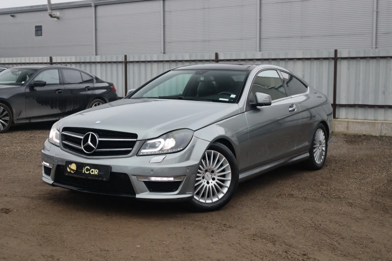 Mercedes-Benz C 250 Coupe AMG FACE PANO HarmanKardon Memory SzH iCarbg