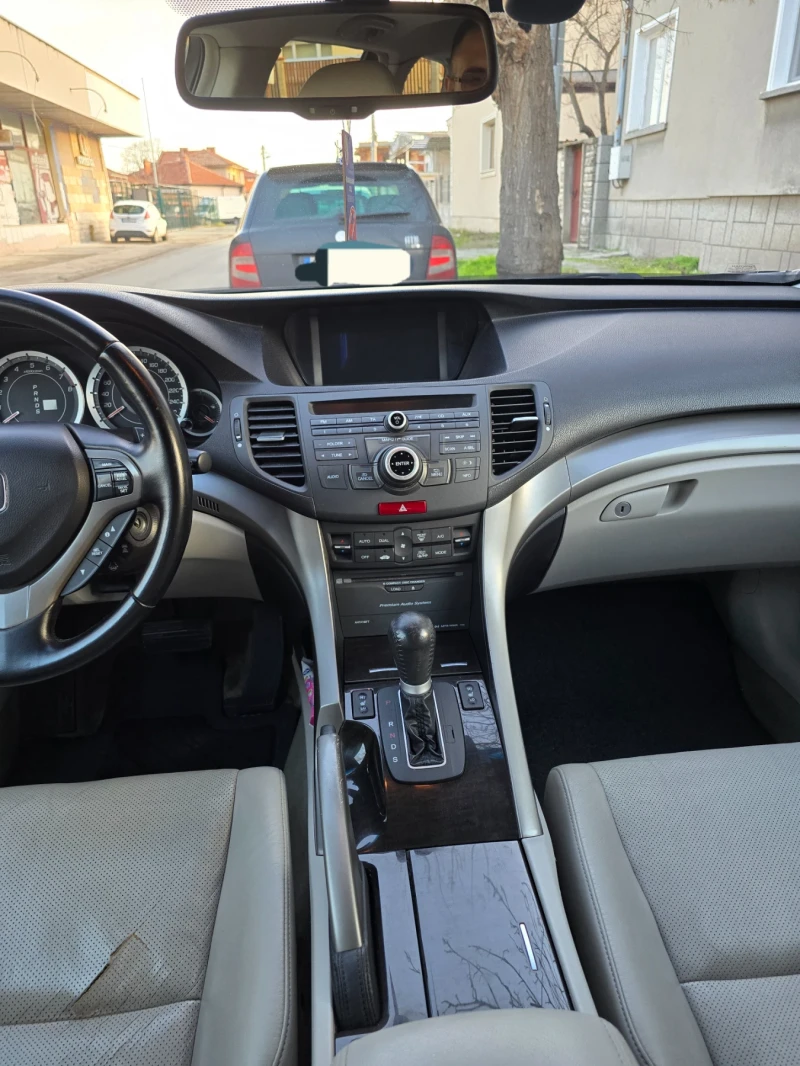 Honda Accord 2.4, снимка 7 - Автомобили и джипове - 53133056