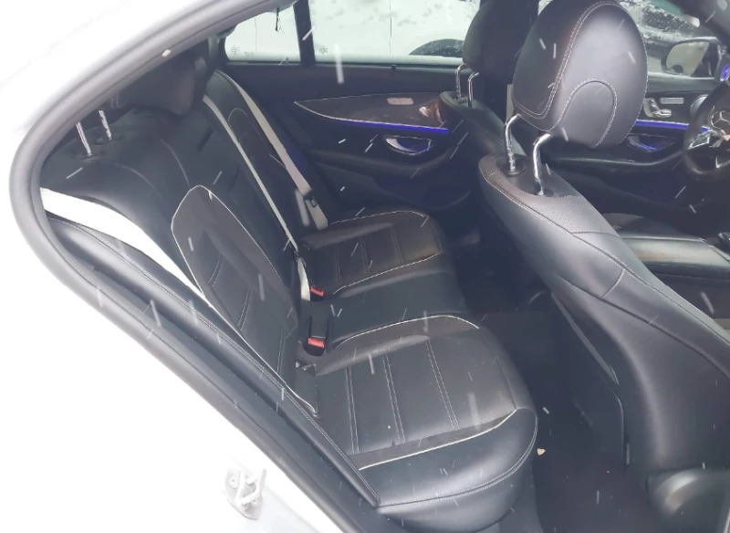 Mercedes-Benz E 63 AMG S 4MATIC , снимка 10 - Автомобили и джипове - 53287104