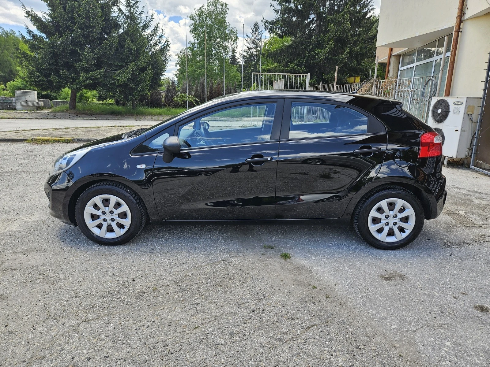 Kia Rio 1.4i / EURO 5B - изображение 4