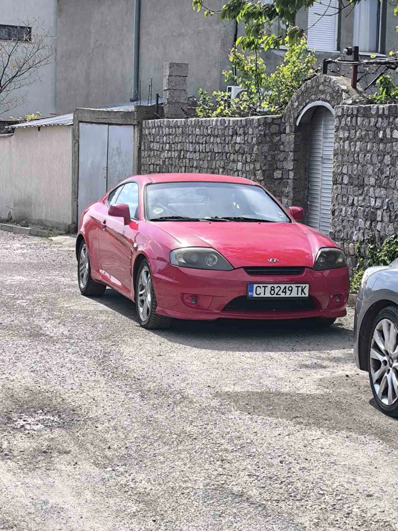 Hyundai Coupe 2.0 - изображение 2