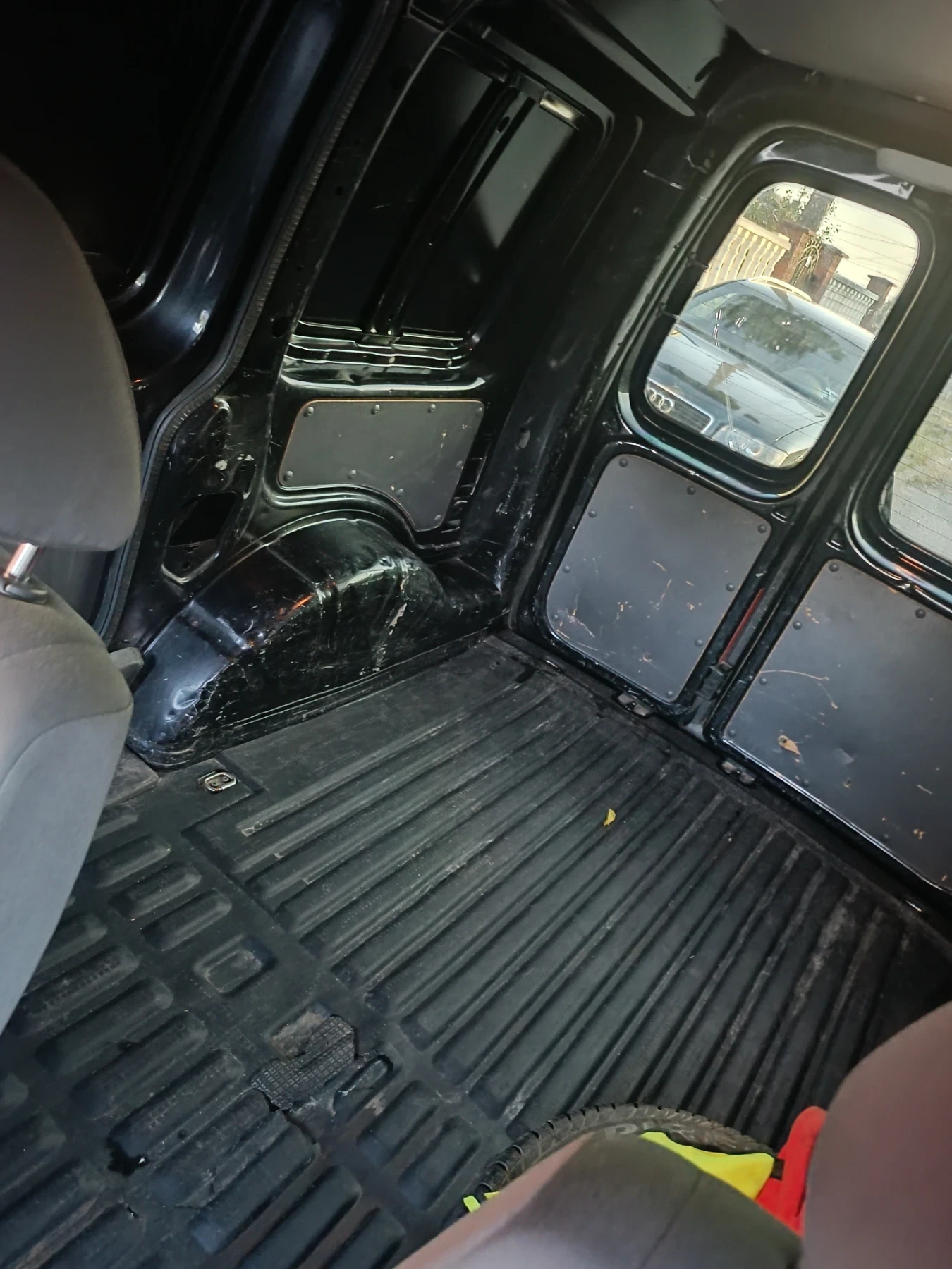 VW Caddy  - изображение 6