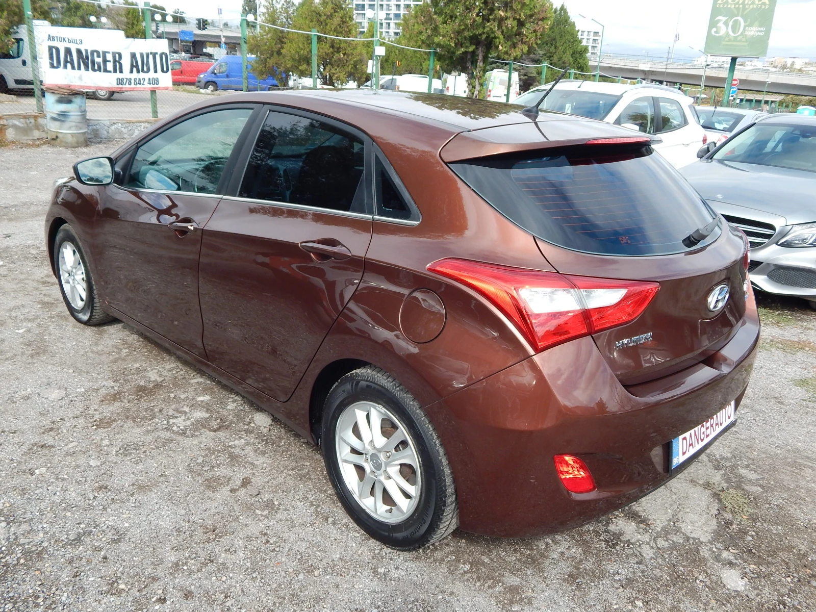 Hyundai I30 1.6CRDI* ОТЛИЧНА*  - изображение 9