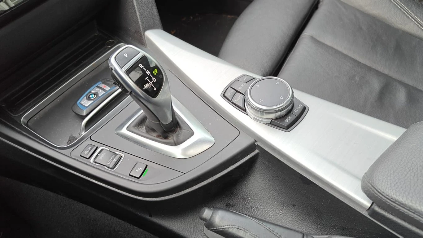 BMW 340 * 340i xDrive * CARFAX * ���� �� �� | Mobile.bg � ����������� 11