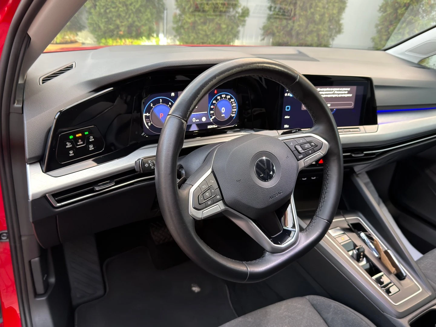 VW Golf Variant 8 Life 2.0 TDI DSG - изображение 6