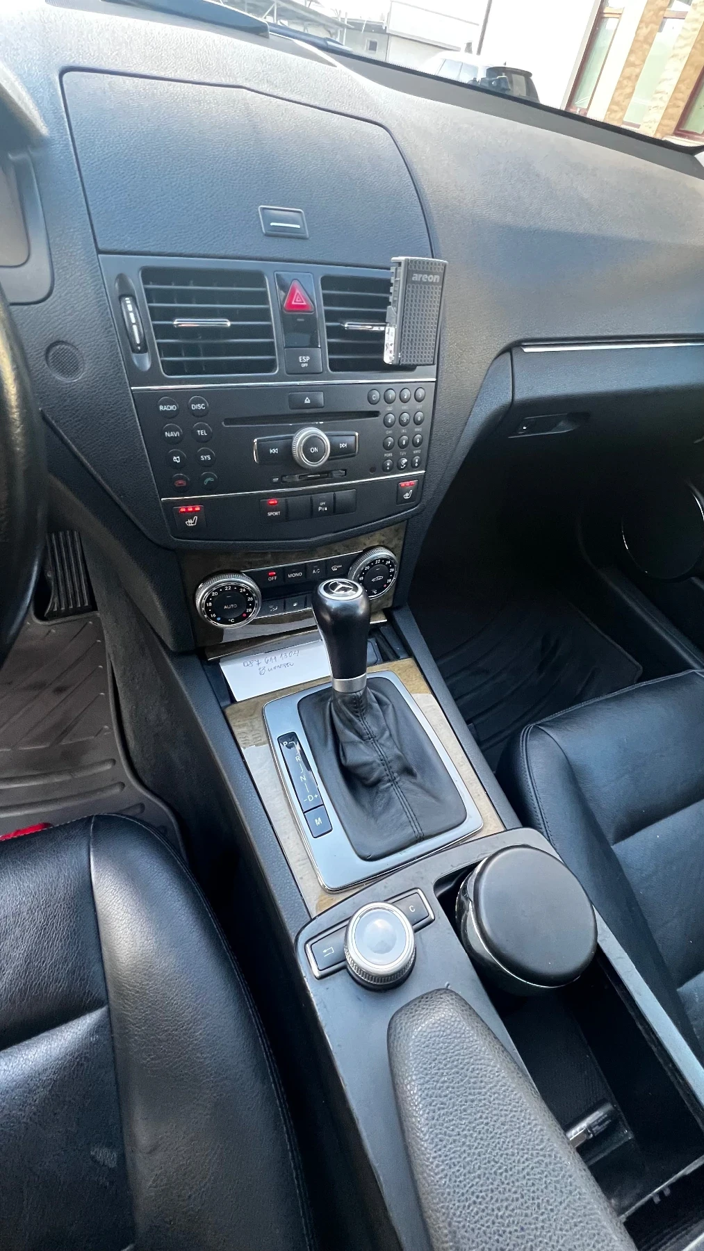 Mercedes-Benz C 320  - изображение 10