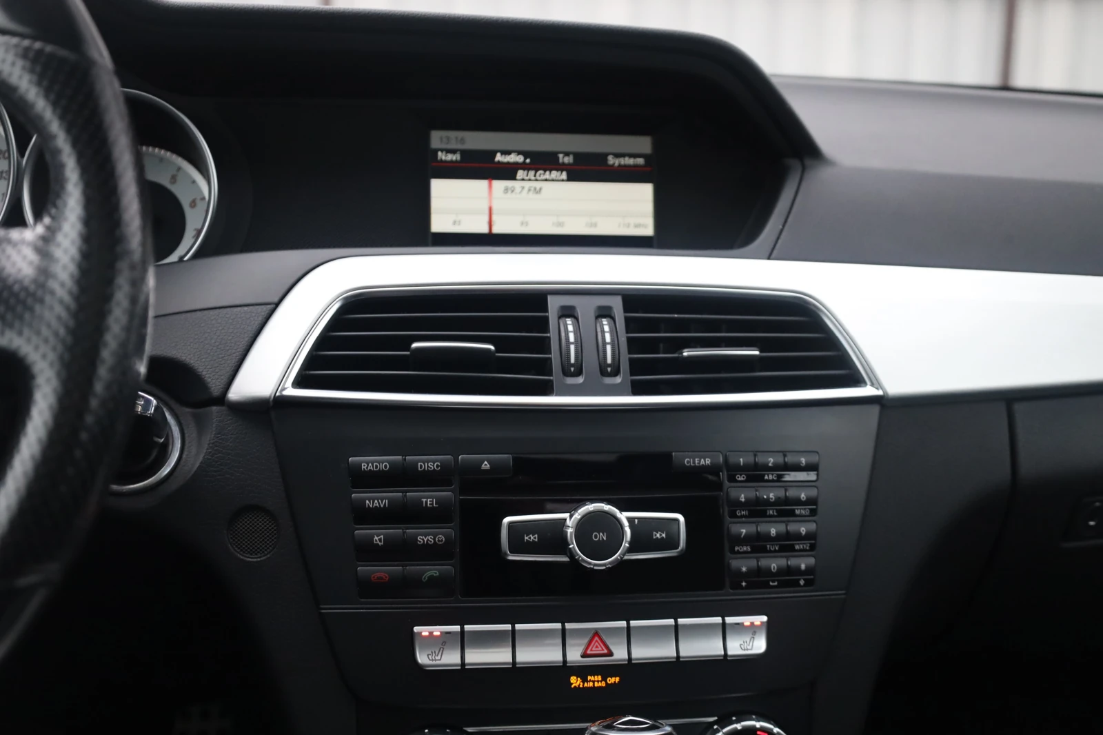 Mercedes-Benz C 250 Coupe AMG FACE PANO HarmanKardon Memory SzH iCarbg | Mobile.bg � ����������� 14