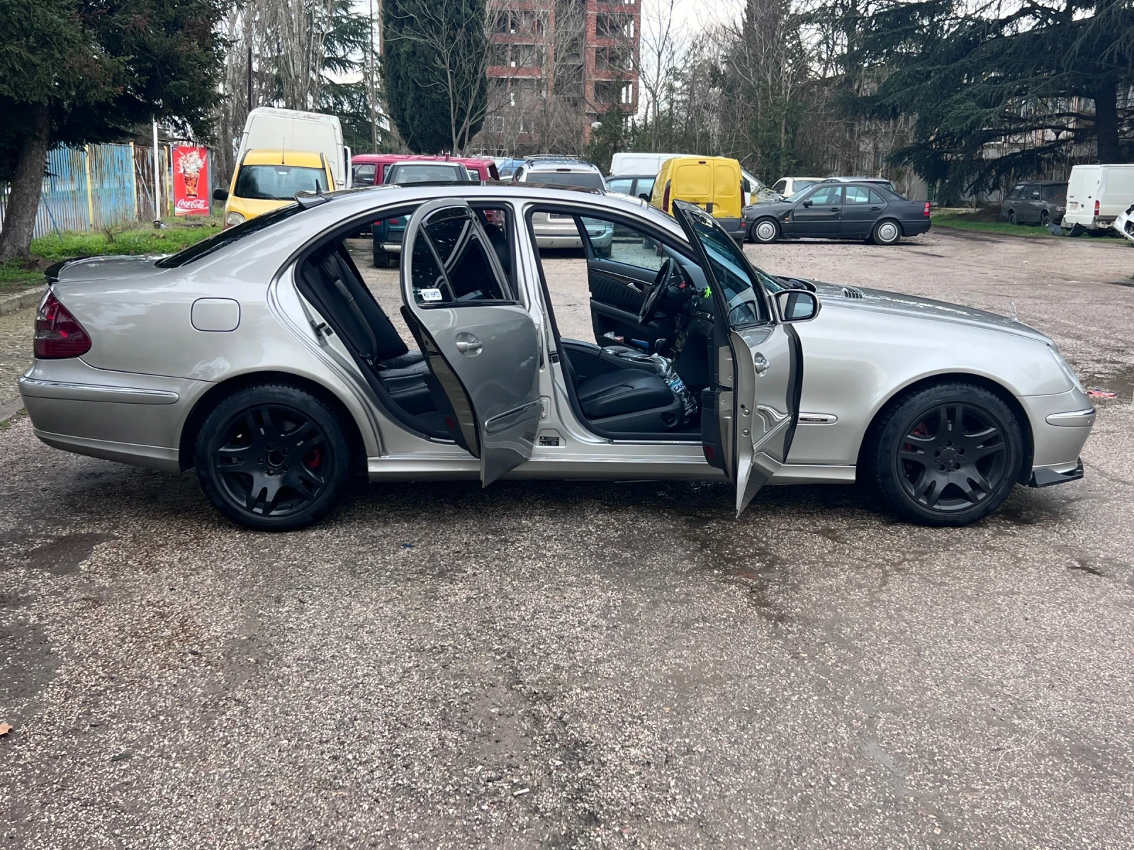 Mercedes-Benz E 270  - изображение 8