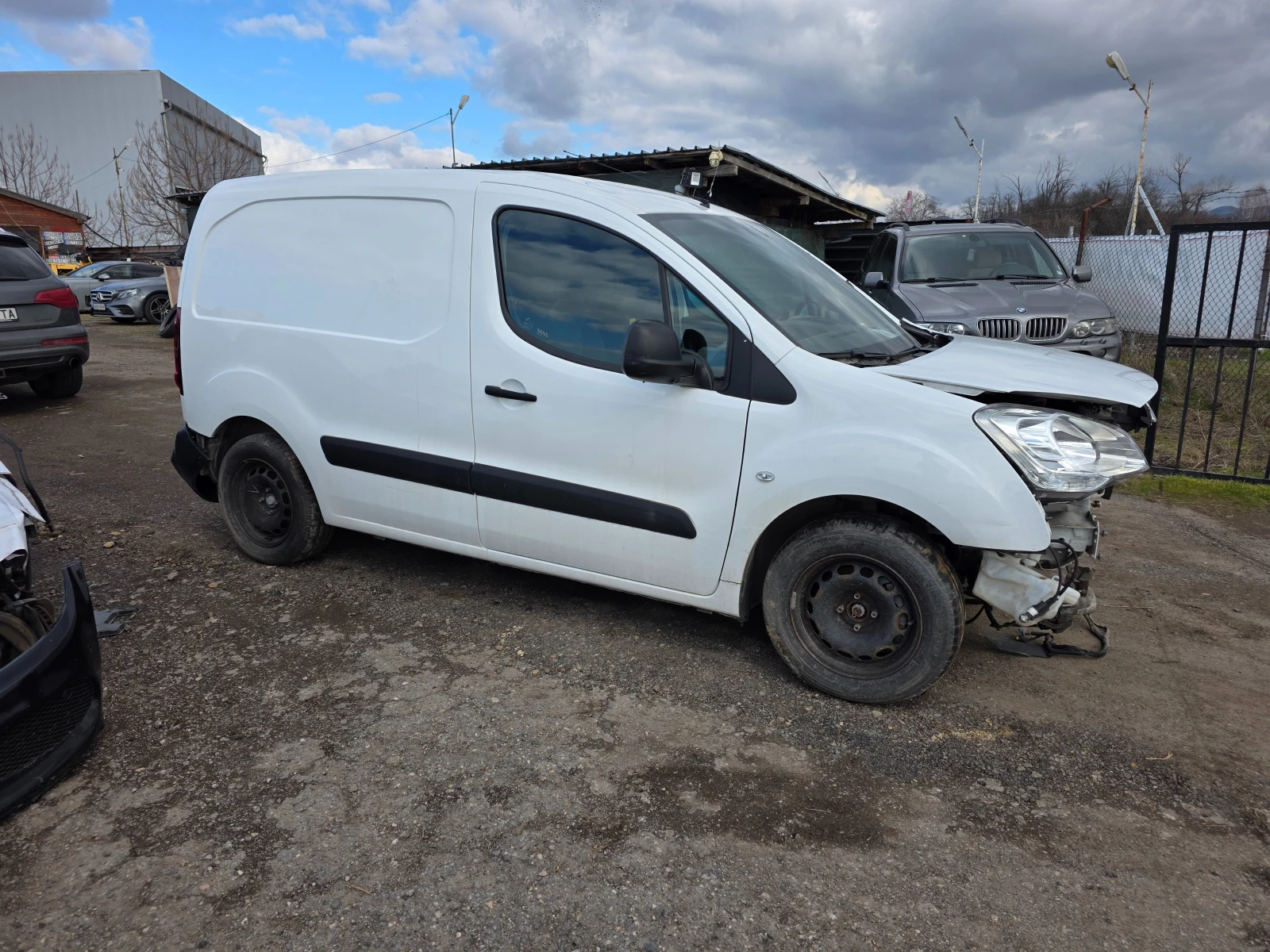 Peugeot Partner 32 000км - изображение 6