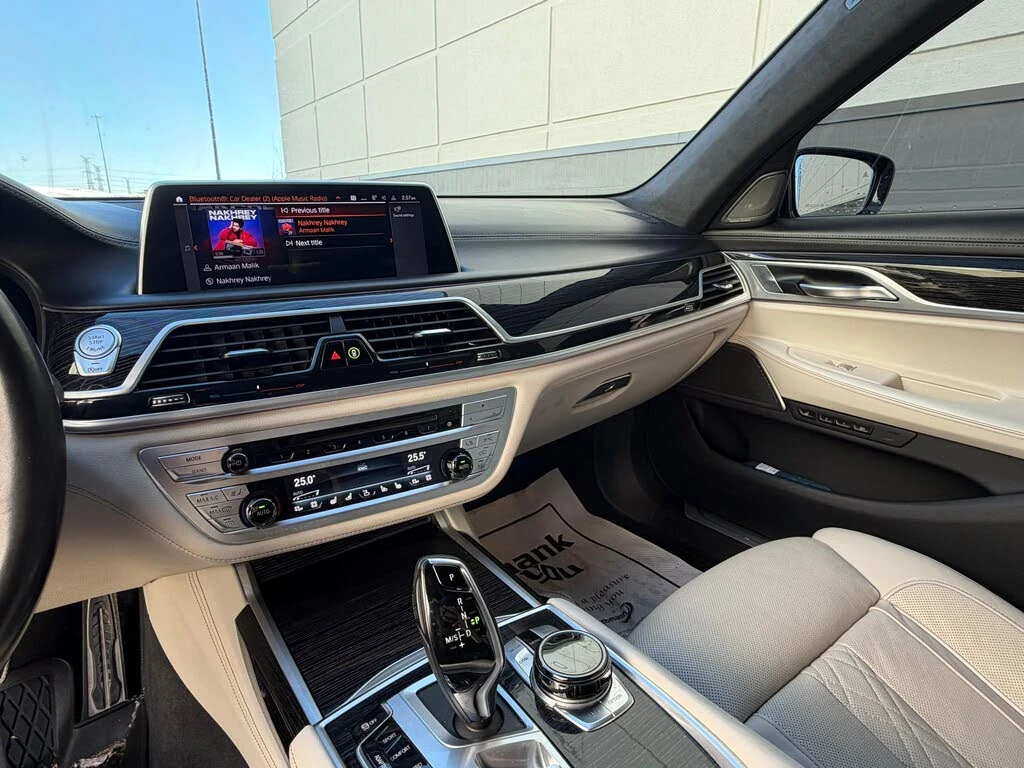 BMW 750 2020| M-PK| LASER| HARMAN| DISTRONIK| МАСАЖ| BLACK, снимка 5 - Автомобили и джипове - 53737630