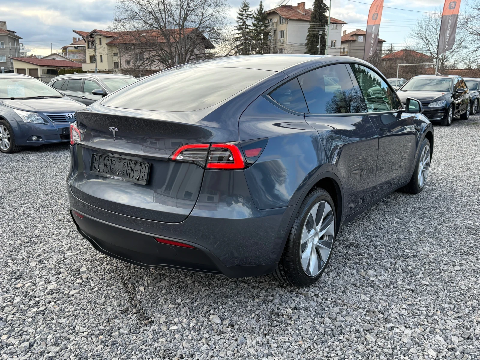Tesla Model Y Long Range 75kWh, Dual Motor, Premium, Дек.2021г., снимка 7 - Автомобили и джипове - 54011879