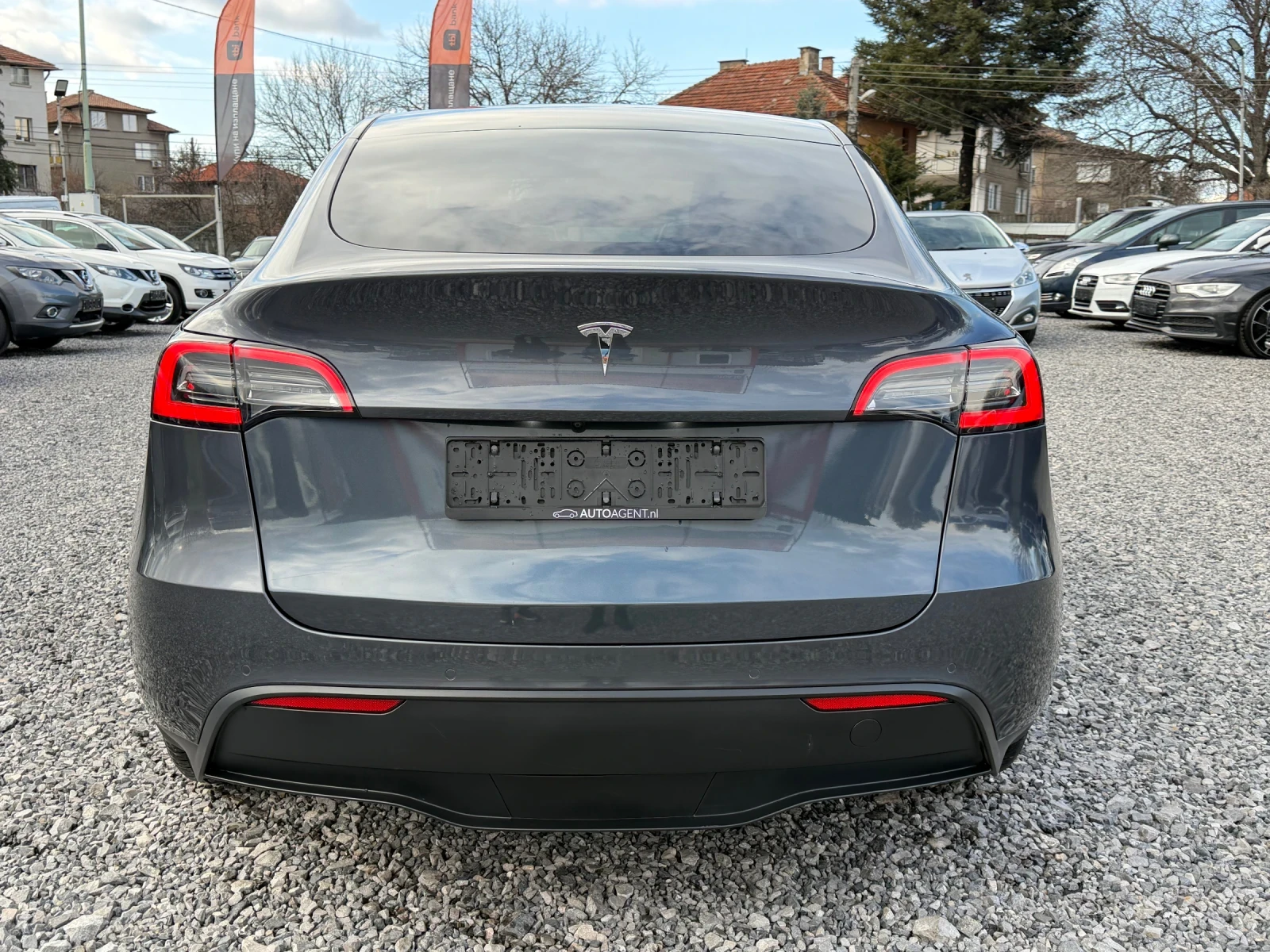 Tesla Model Y Long Range 75kWh, Dual Motor, Premium, Дек.2021г., снимка 8 - Автомобили и джипове - 54011879