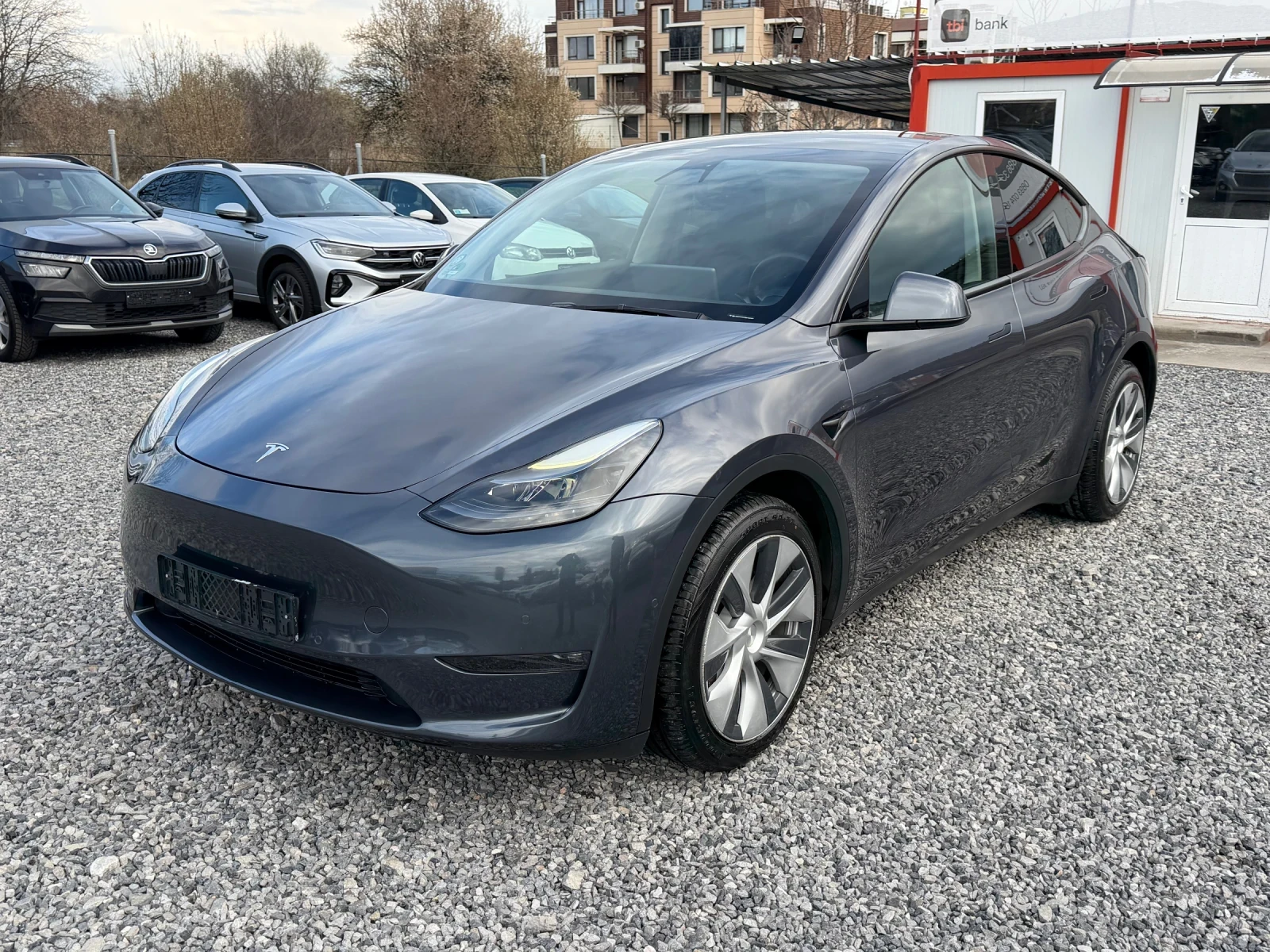 Tesla Model Y Long Range 75kWh, Dual Motor, Premium, Дек.2021г. | Auto.bg — изображение 1