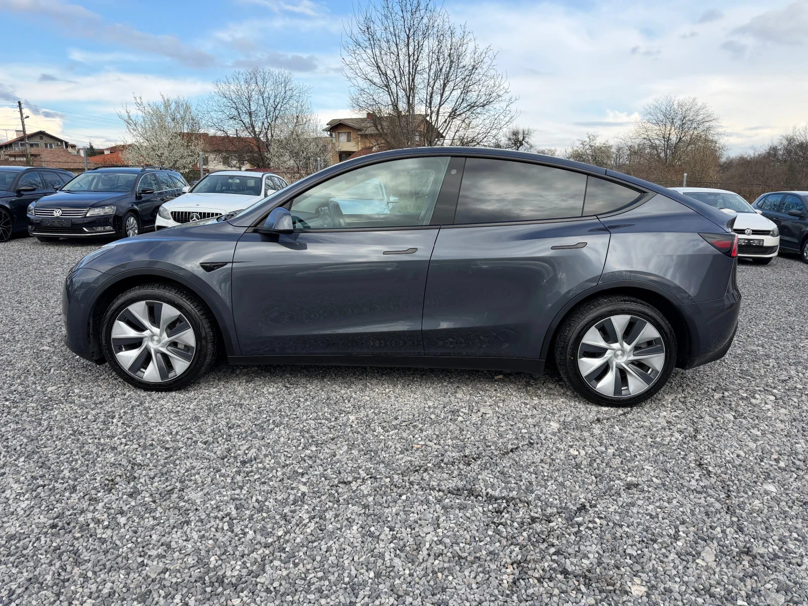 Tesla Model Y Long Range 75kWh, Dual Motor, Premium, Дек.2021г., снимка 4 - Автомобили и джипове - 54011879