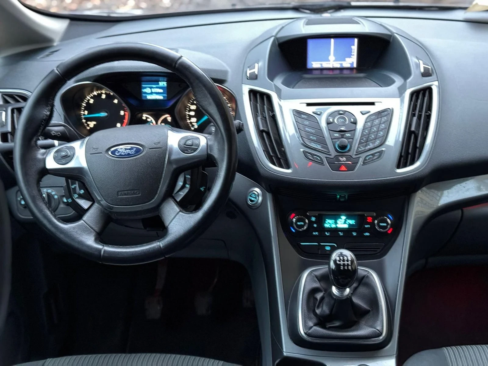 Ford Grand C-Max, снимка 7 - Автомобили и джипове - 54045244