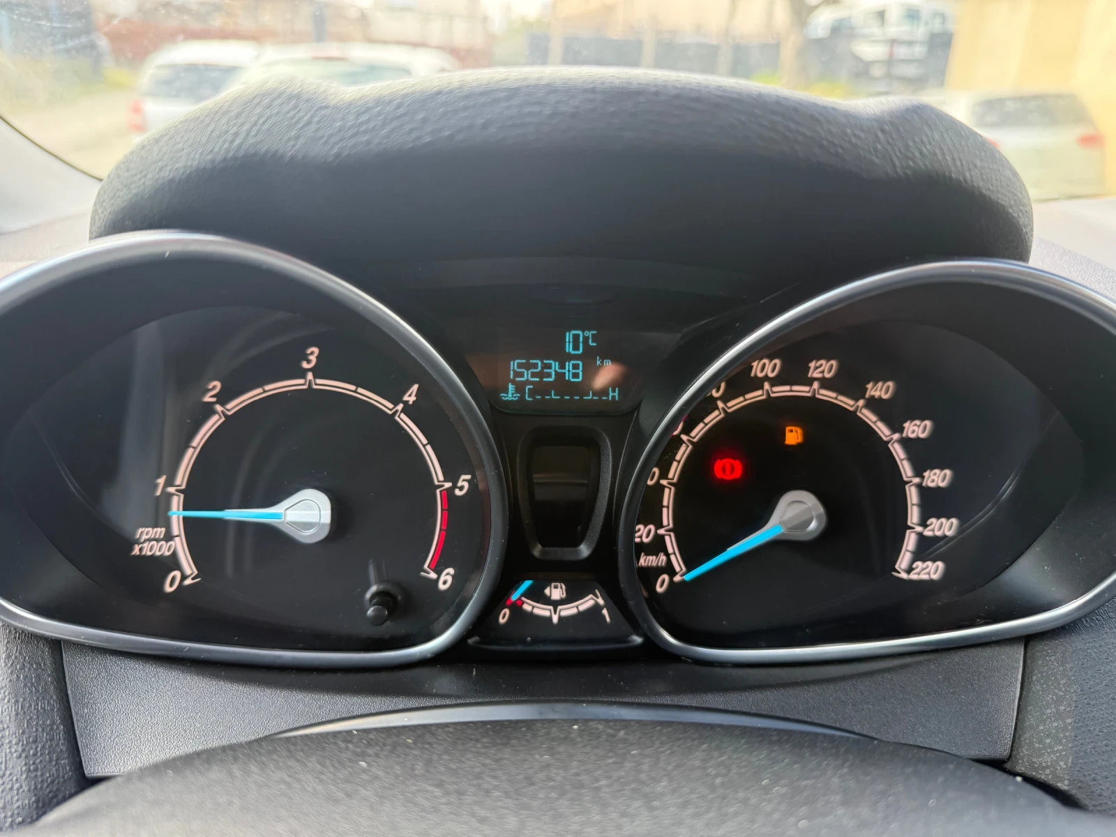 Ford Fiesta 1.5TDCi EURO6, снимка 7 - Автомобили и джипове - 54151380