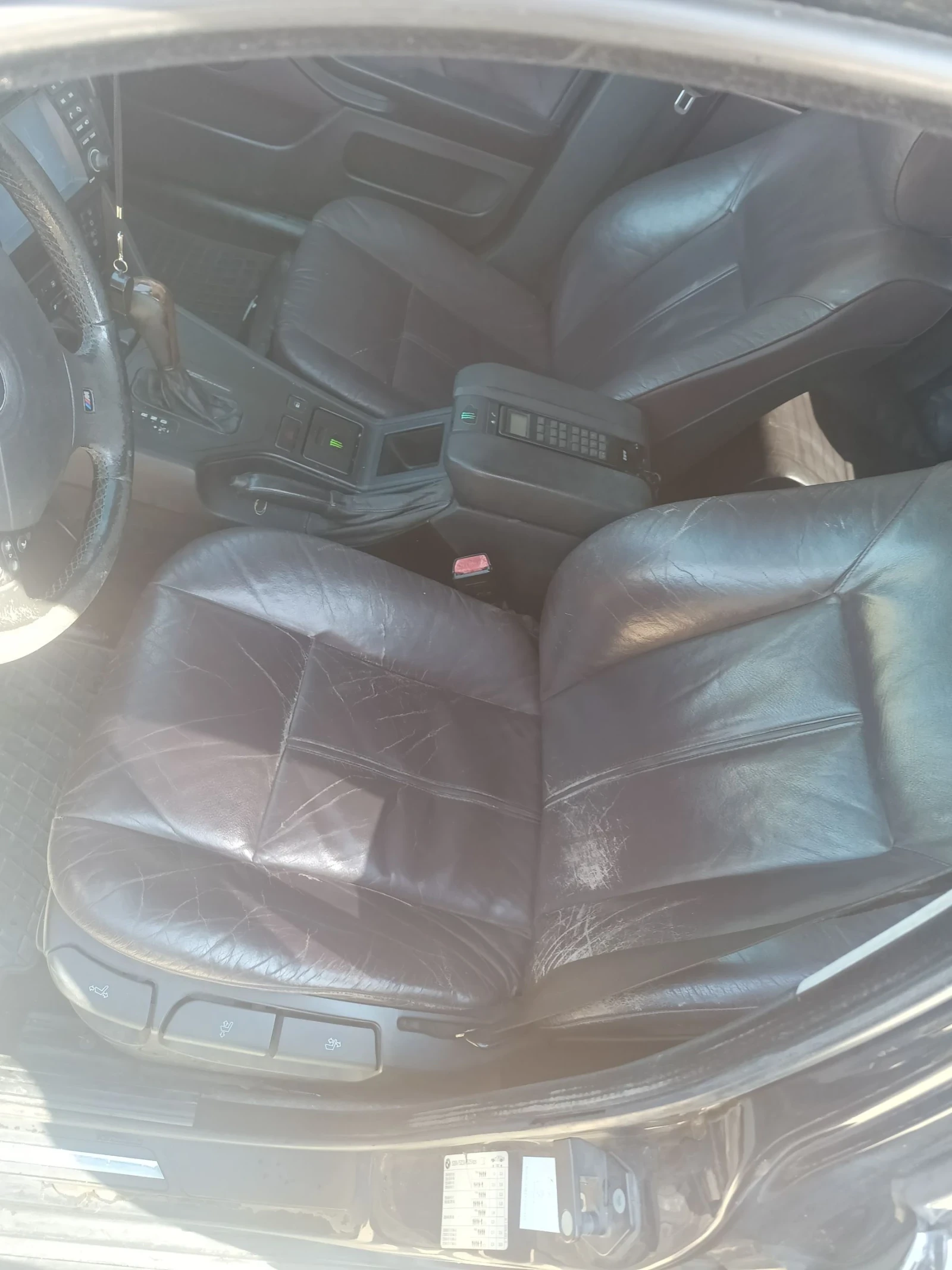 BMW 523 2.5i , снимка 5 - Автомобили и джипове - 54305193