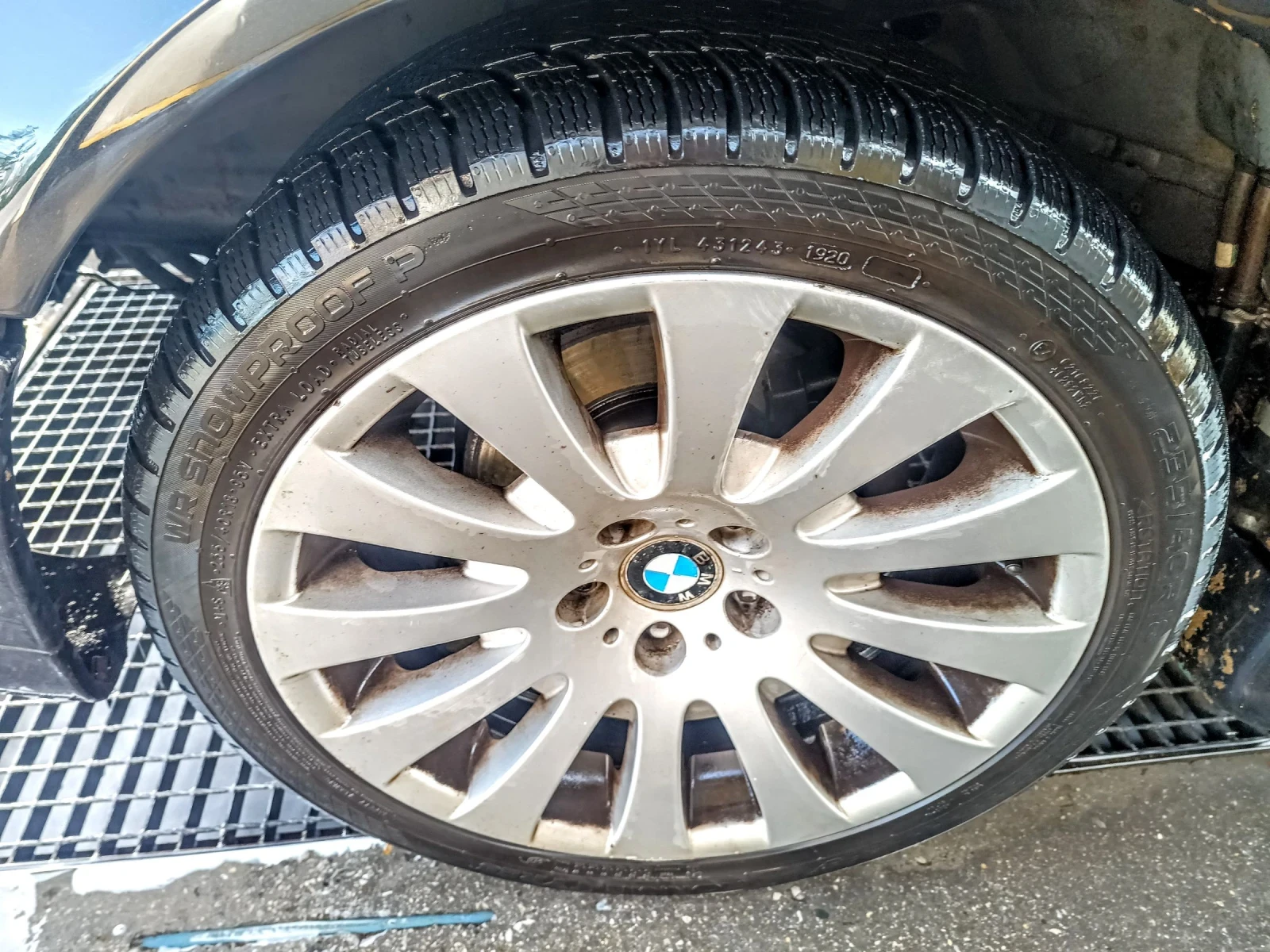 BMW 523 2.5i , снимка 15 - Автомобили и джипове - 54305193