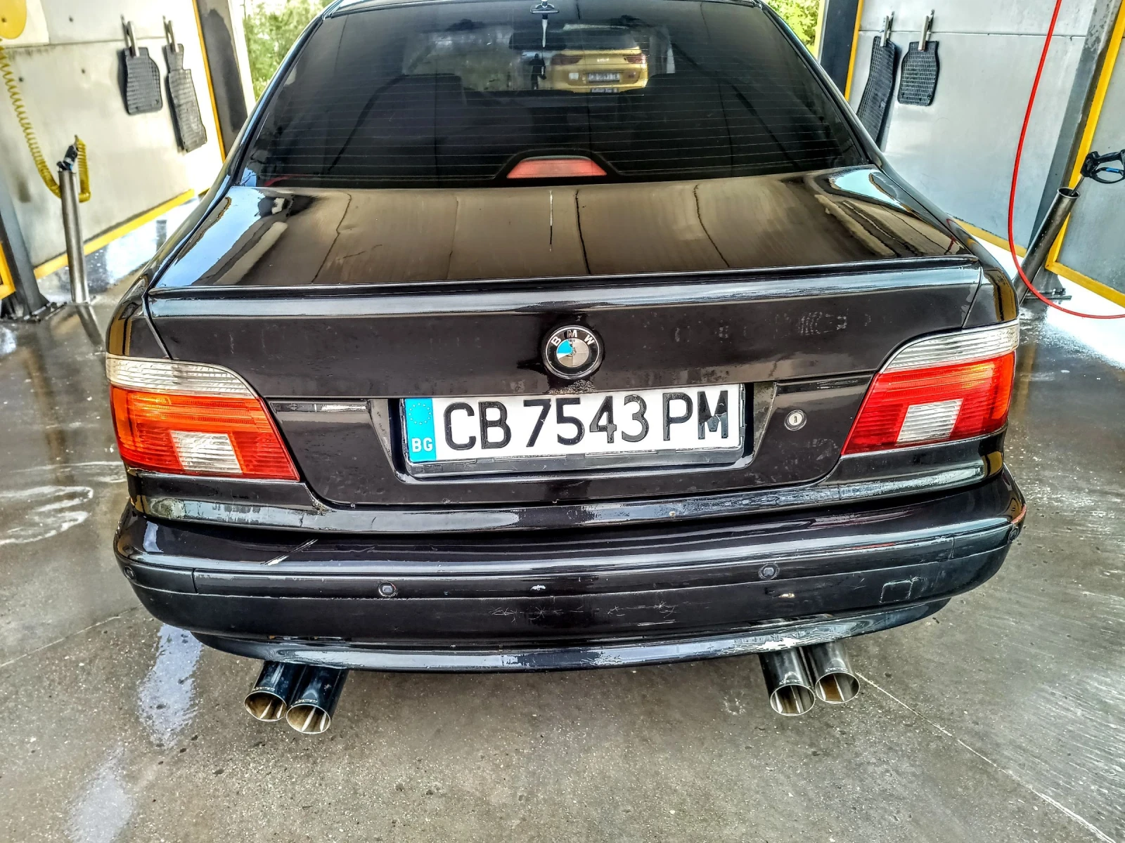BMW 523 2.5i , снимка 13 - Автомобили и джипове - 54305193