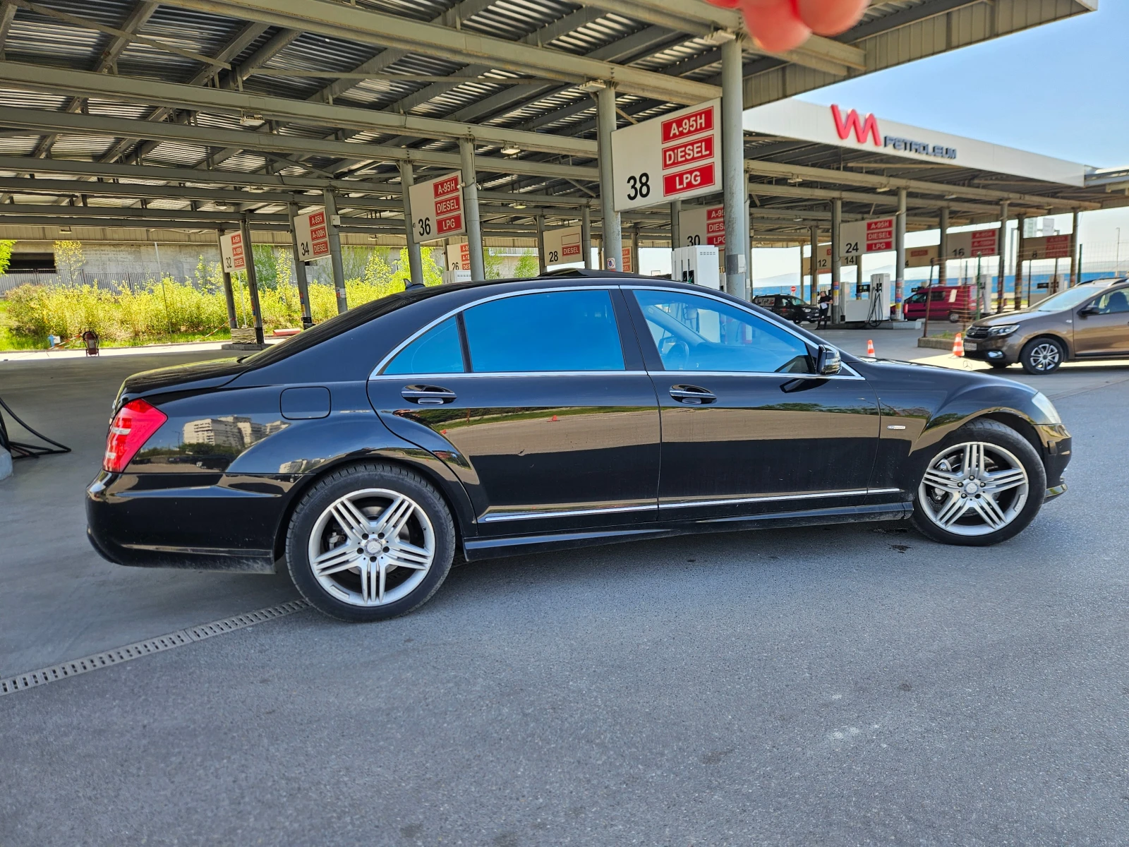 Mercedes-Benz S 550 AMG ПАКЕТ/ЛИЗИНГ, снимка 6 - Автомобили и джипове - 54333308