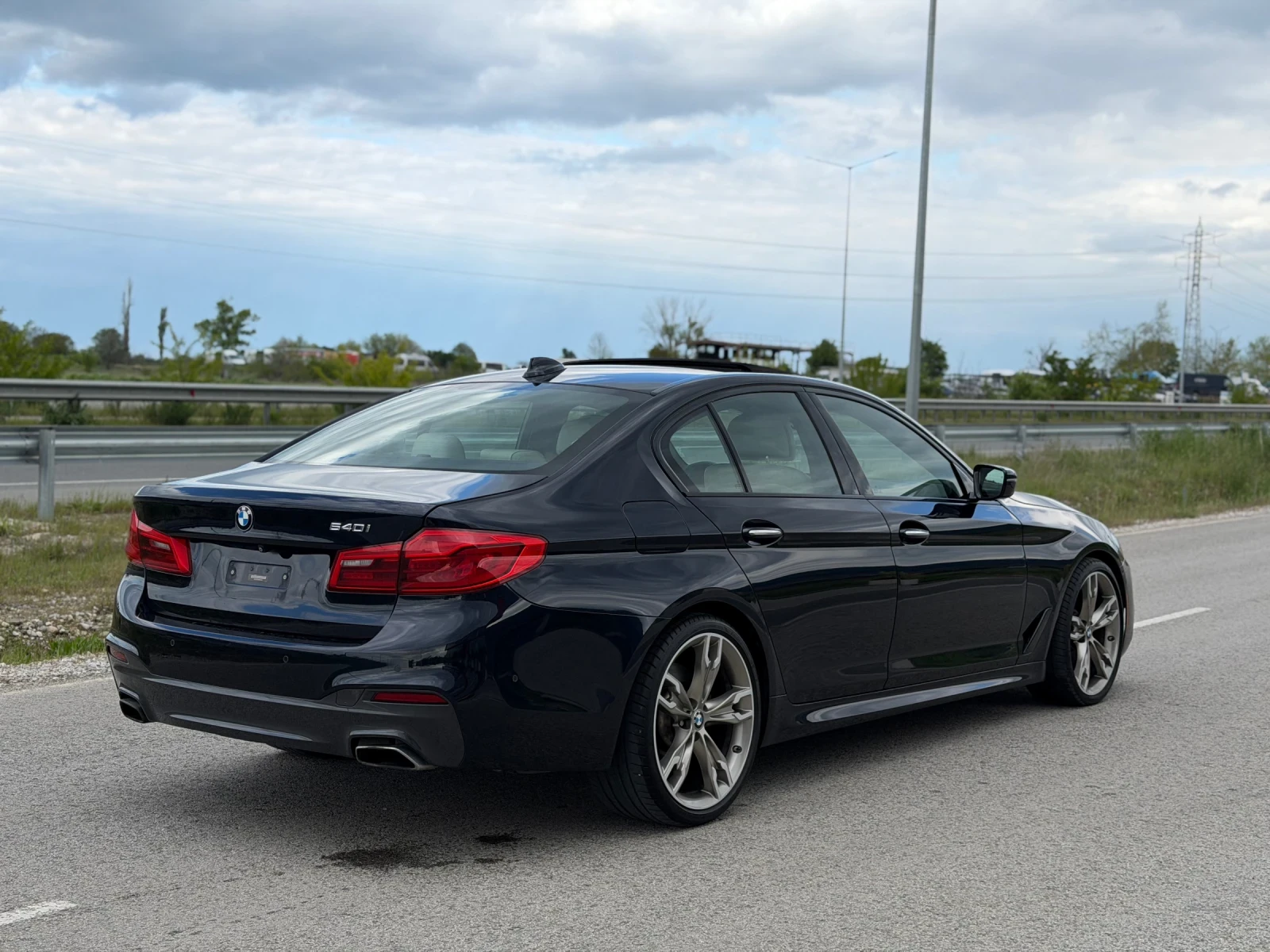 BMW 540 B58 INDIVIDUAL, снимка 3 - Автомобили и джипове - 54428341