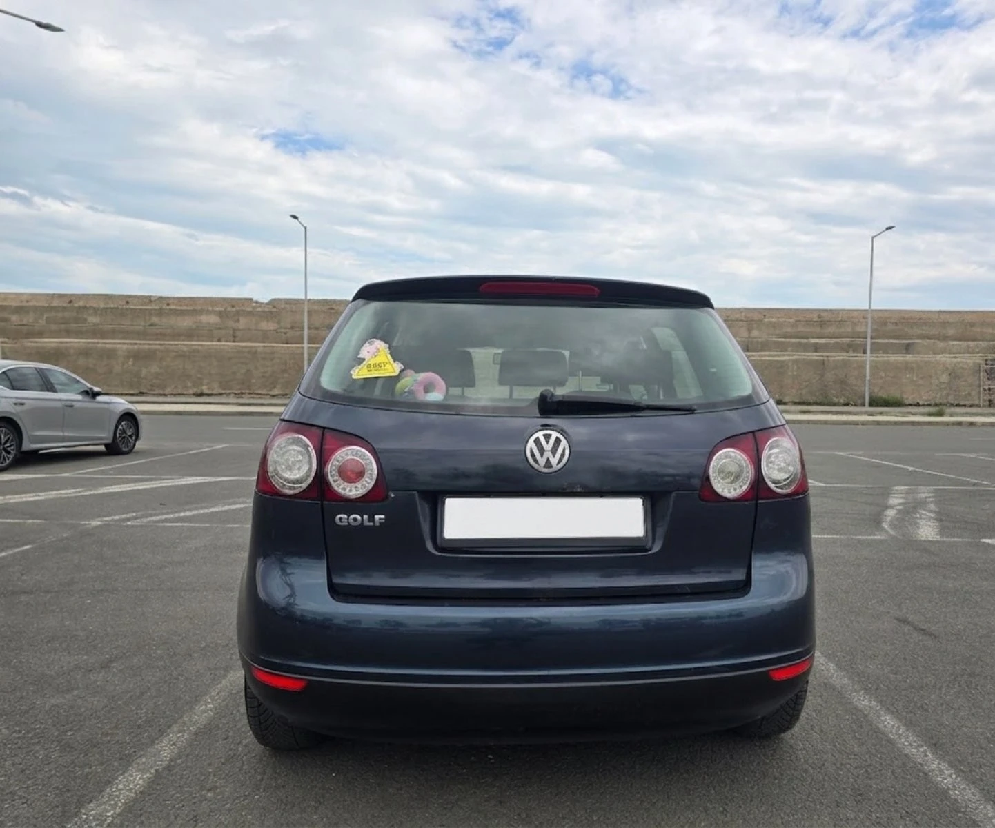 VW Golf Plus VW Gold Mk5, снимка 3 - Автомобили и джипове - 54618741