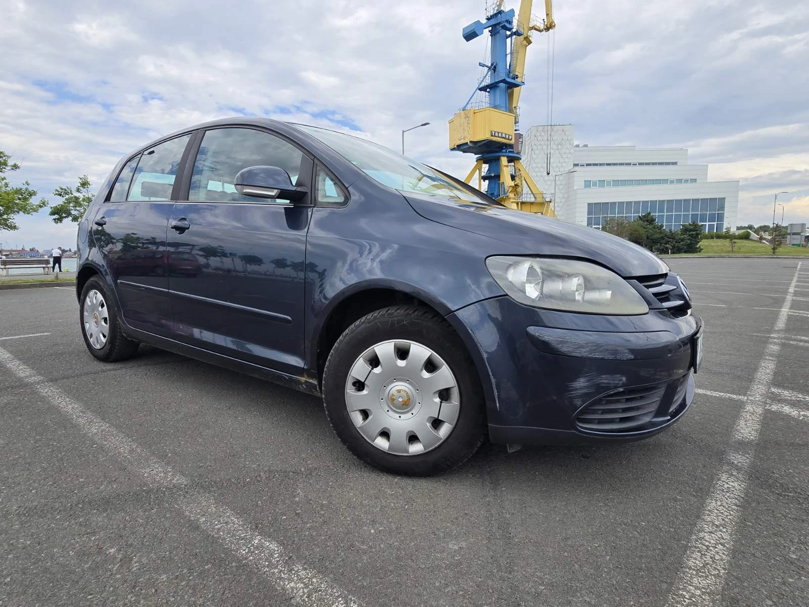 VW Golf Plus VW Gold Mk5, снимка 2 - Автомобили и джипове - 54618741