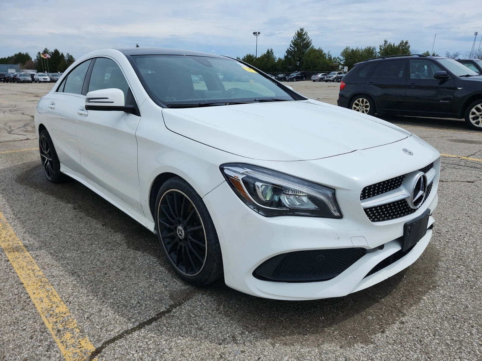 Mercedes-Benz CLA 250 * * CARFAX * * АВТО КРЕДИТ * * , снимка 2 - Автомобили и джипове - 54645982