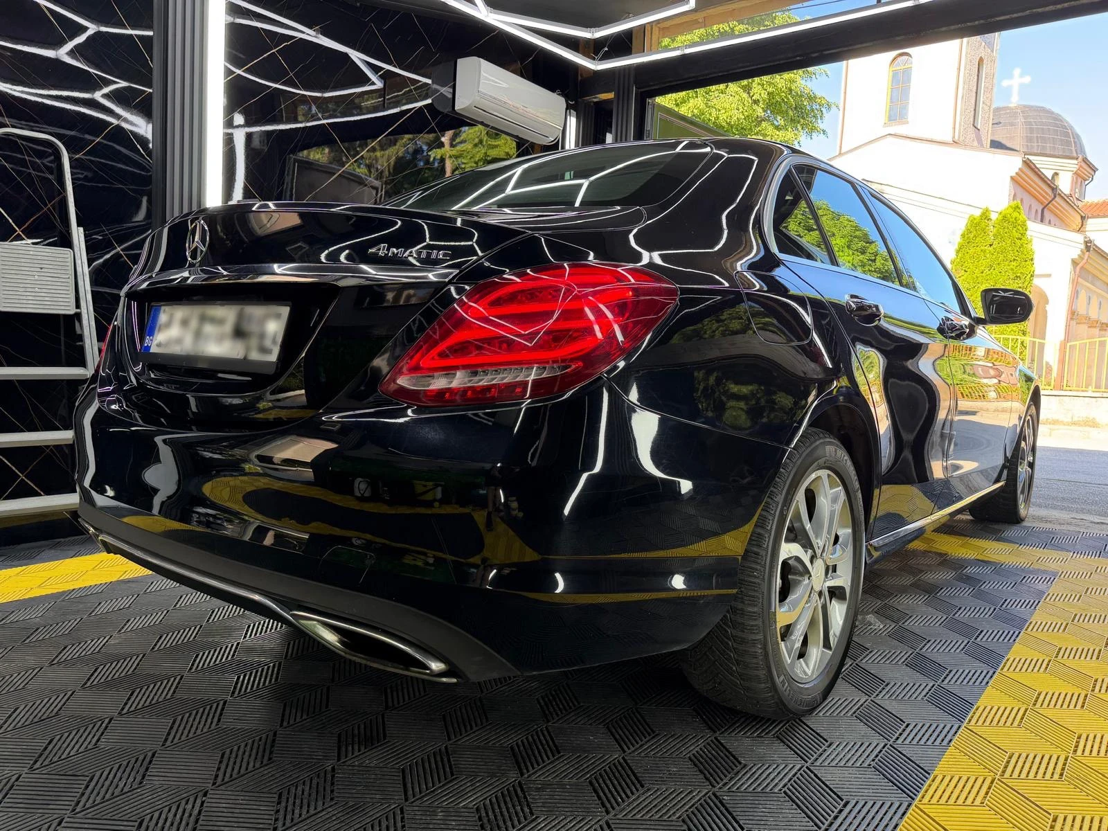 Mercedes-Benz C 300 4x4* Avantgarde* Камера* м.Точки* Burmerster* Подг, снимка 7 - Автомобили и джипове - 54671600