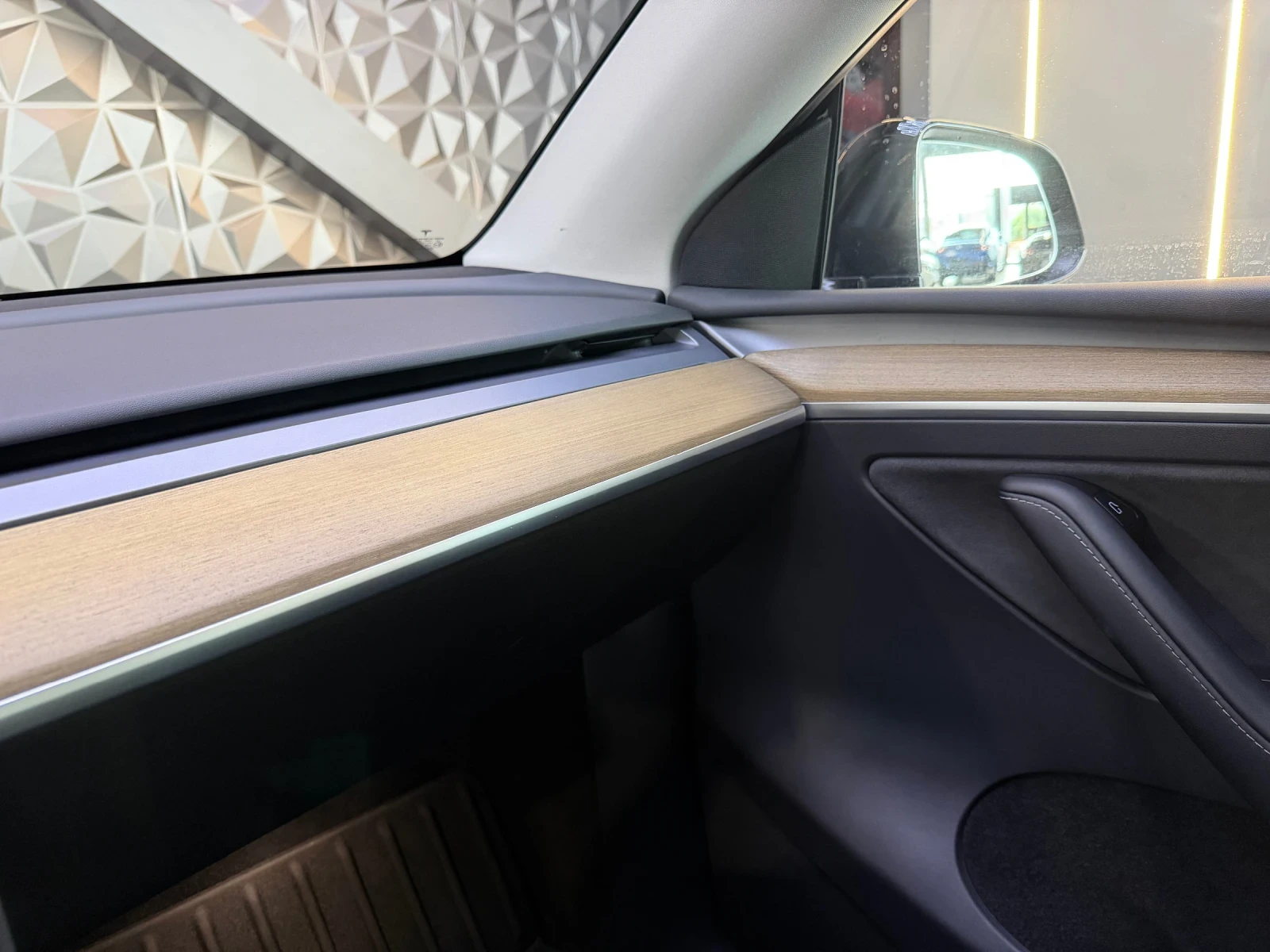 Tesla Model Y LONG RANGE * DUALMOTOR * 78.1 kw * , снимка 10 - Автомобили и джипове - 54968163