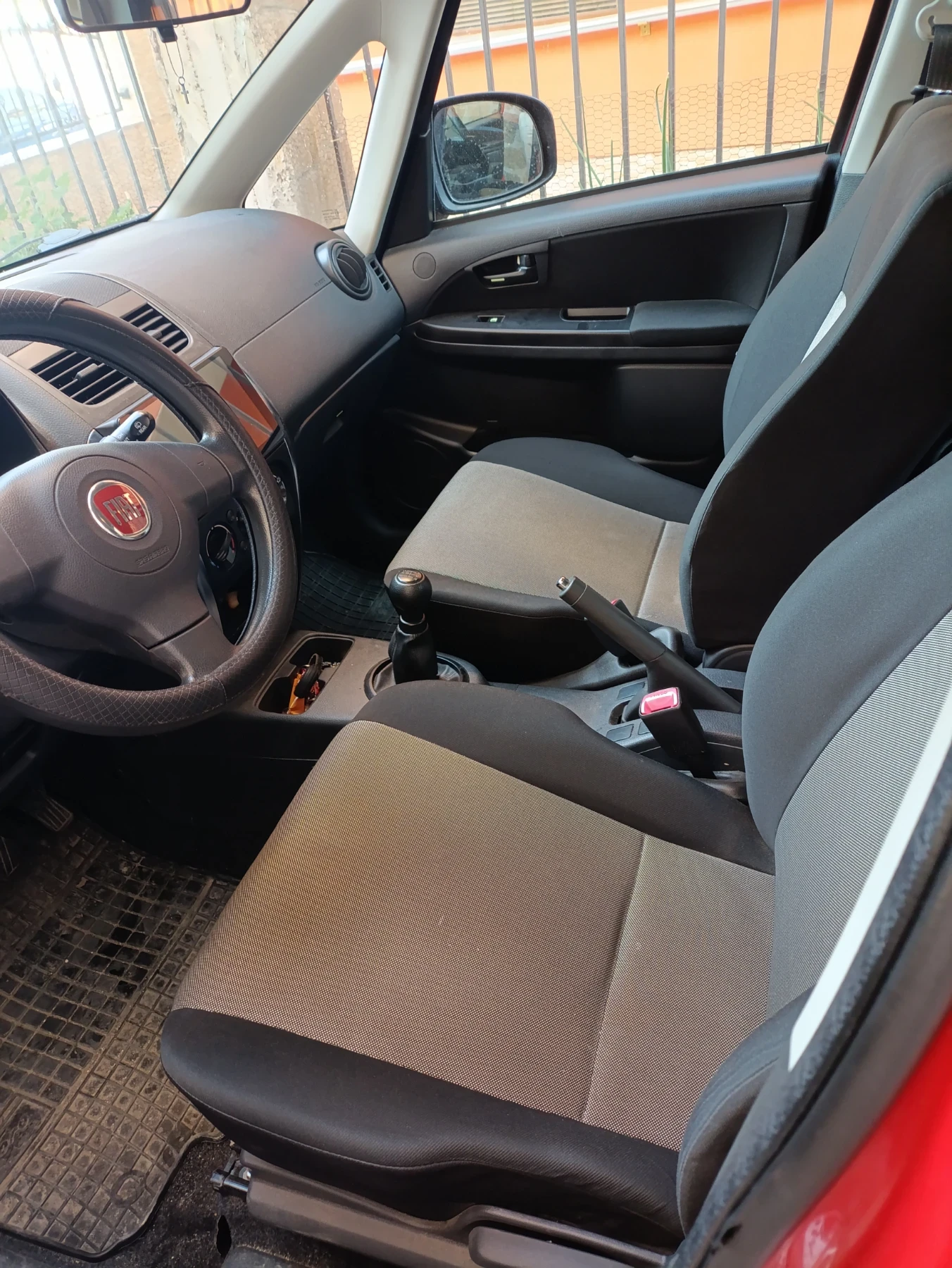 Fiat Sedici Седичи, снимка 4 - Автомобили и джипове - 55536151