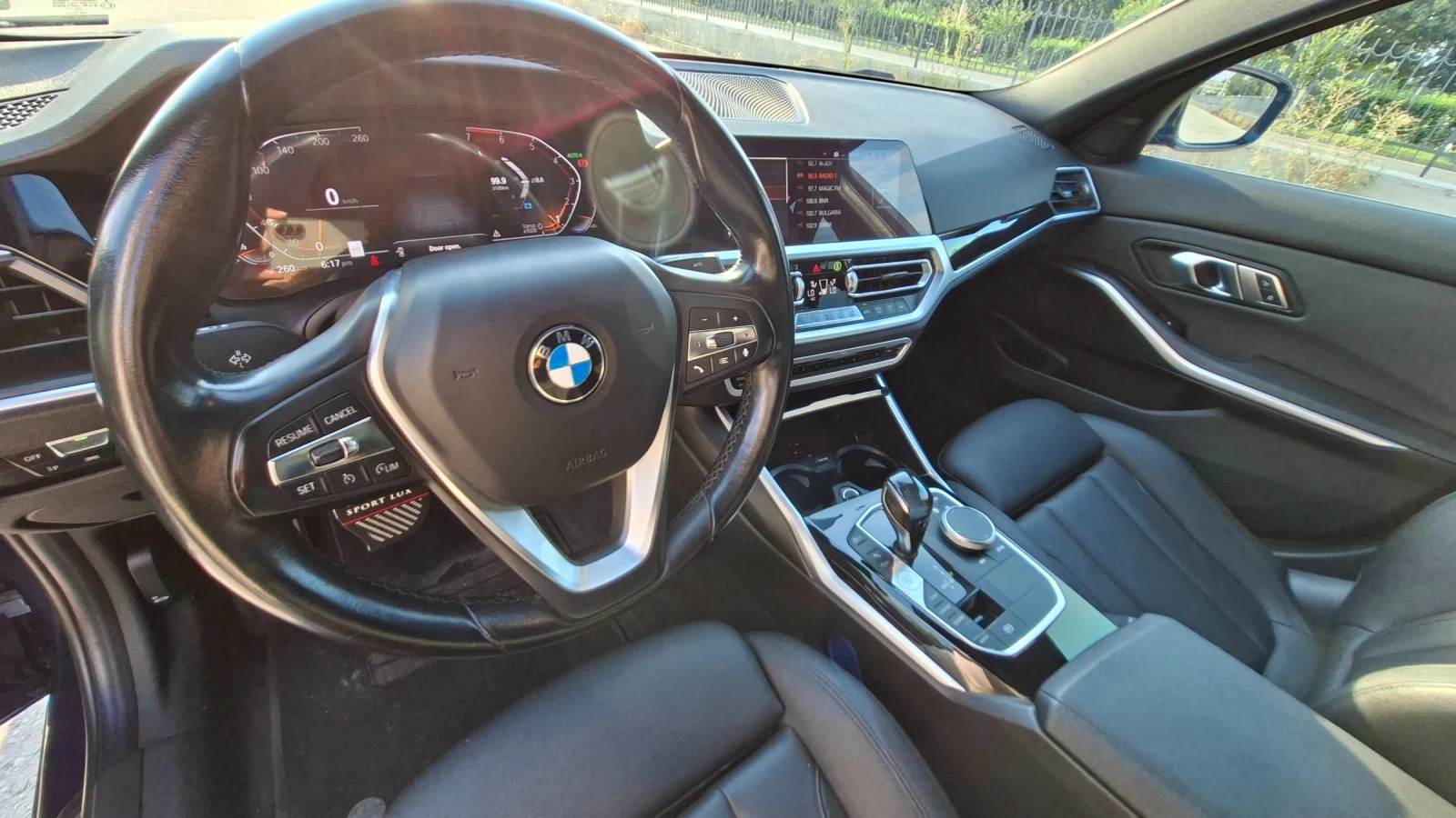BMW 330 330i xDrive Sport Line, снимка 8 - Автомобили и джипове - 55575555